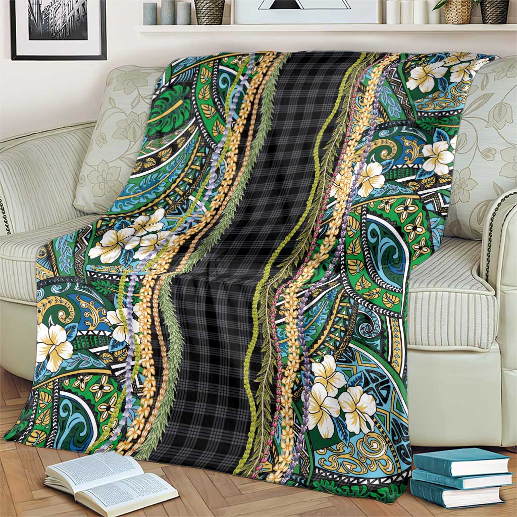 Hawaiian Art Flower Tribal with Lei Blanket Palaka Pattern Black Color - Polynesian Pride