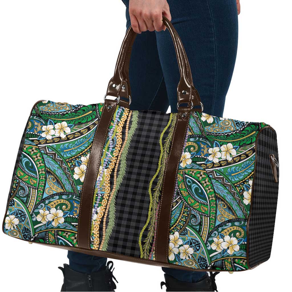 Hawaiian Art Flower Tribal with Lei Travel Bag Palaka Pattern Black Color - Polynesian Pride