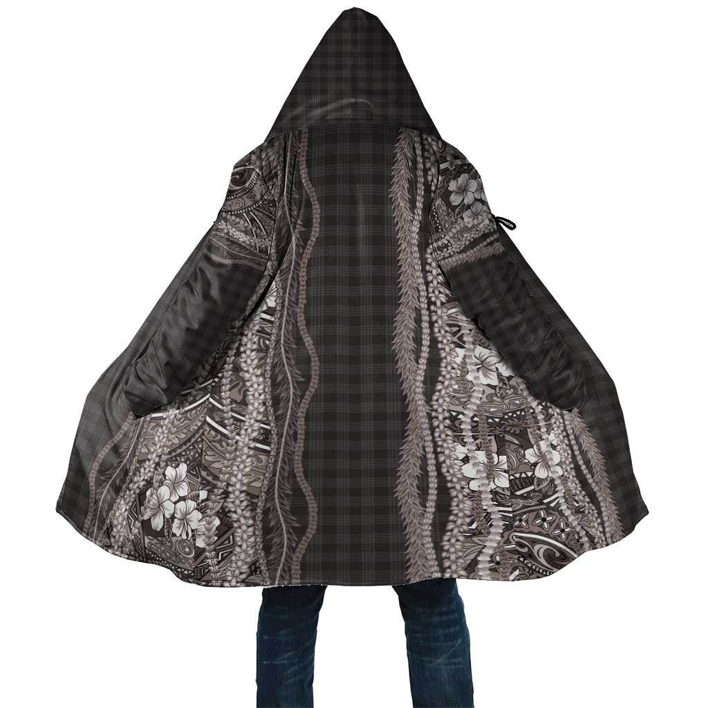 Hawaiian Art Flower Tribal with Lei Cloak Palaka Pattern Grayscale - Polynesian Pride