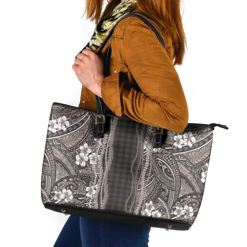 Hawaiian Art Flower Tribal with Lei Leather Tote Bag Palaka Pattern Grayscale LT03 Gray - Polynesian Pride