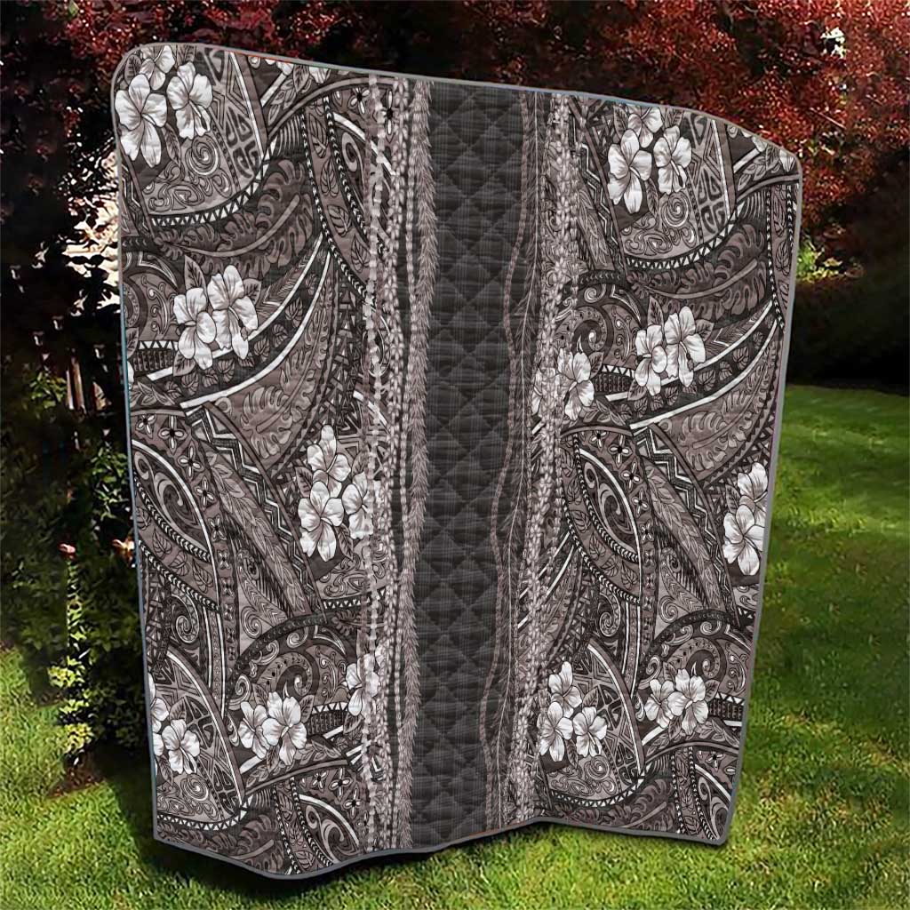 Hawaiian Art Flower Tribal with Lei Quilt Palaka Pattern Grayscale - Polynesian Pride