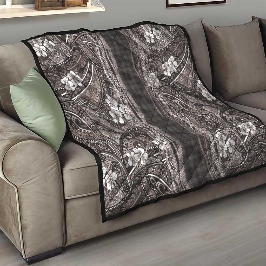 Hawaiian Art Flower Tribal with Lei Quilt Palaka Pattern Grayscale - Polynesian Pride