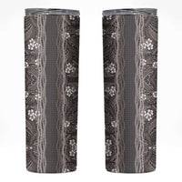 Hawaiian Art Flower Tribal with Lei Skinny Tumbler Palaka Pattern Grayscale - Polynesian Pride