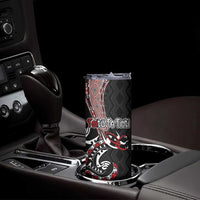 Aotearoa Toitu Te Tiriti Taniko Skinny Tumbler Maori Taniwha Haka - Honour the Treaty