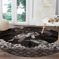 Hawaiian Lei Turtle and Plumeria Round Carpet Polynerian Art Tattoo-Grayscale Mode