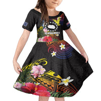 Cook Islands Independence Day Family Matching Tank Maxi Dress and Hawaiian Shirt Maroro and Kakaia with Hibiscus Flower Polynesian Pattern LT03 Daughter's Dress Black - Polynesian Pride