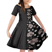 Hawaii Hibiscus and Plumeria Flowers Family Matching Long Sleeve Bodycon Dress and Hawaiian Shirt Tapa Tribal Pattern Half Style Grayscale Mode LT03 Daughter's Dress Black - Polynesian Pride
