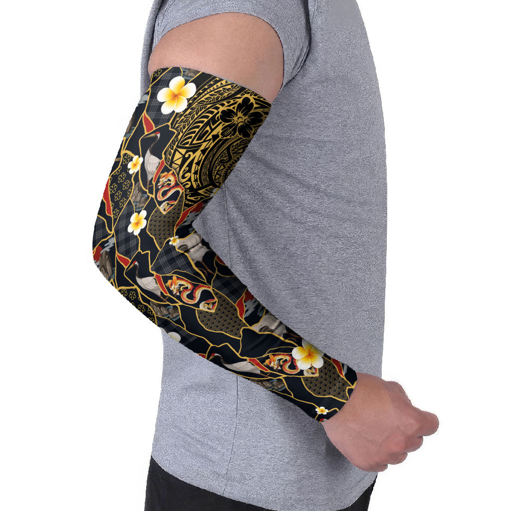 Hawaiian and Japanese Arm Sleeves Polynesian Tattoo with Japanese Culture Kintsugi Style