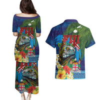 Fiji Iguana-Coat of Arms Couples Matching Puletasi and Hawaiian Shirt with Hibiscus and Plumeria Palm Tree Tapa Art