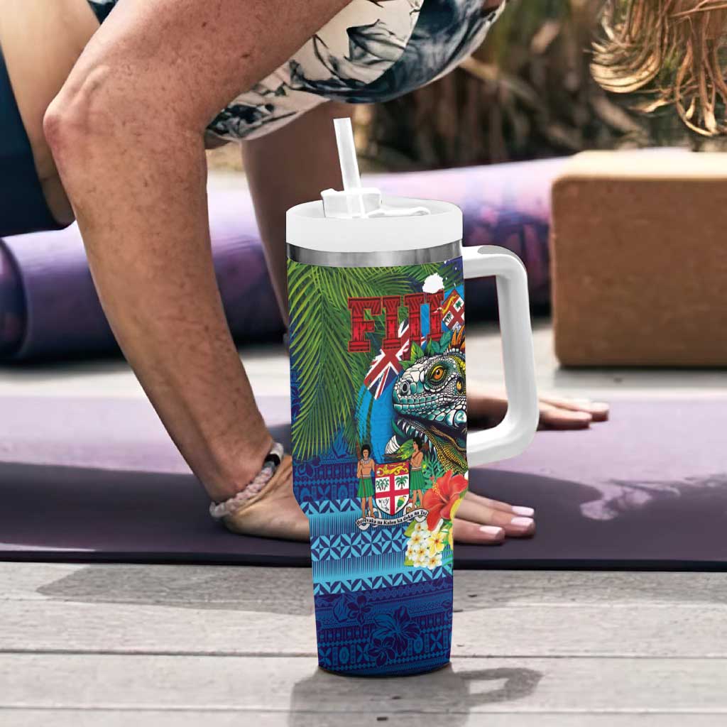 Fiji Iguana-Coat of Arms Tumbler With Handle with Hibiscus and Plumeria Palm Tree Tapa Art