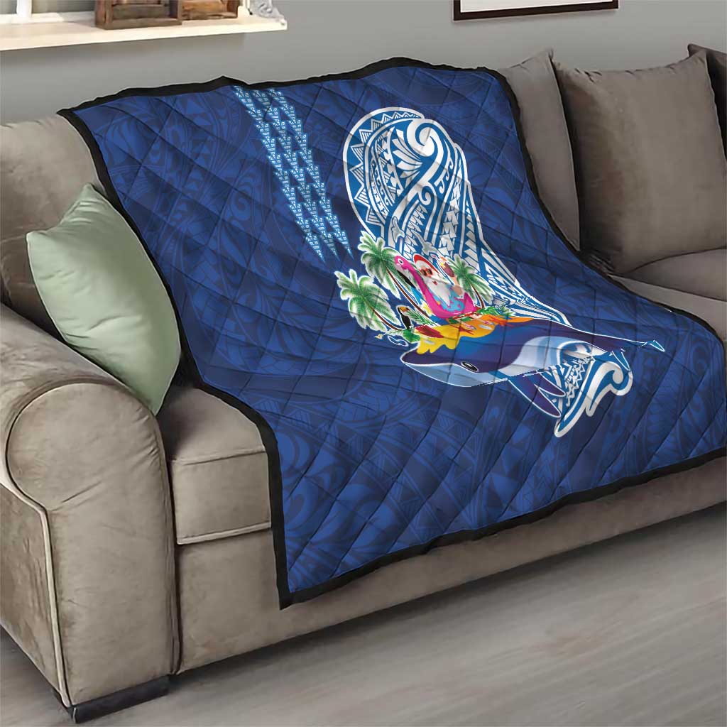 Hawaiian Mele Kalikimaka Quilt Funny Santa on Whale Island with Kakau Tattoos - Polynesian Pride