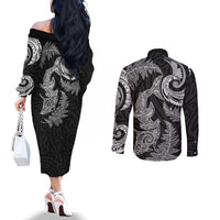 New Zealand Sea Animals with Maori Tribal Tattoo Couples Matching Off The Shoulder Long Sleeve Dress and Long Sleeve Button Shirt Shark Manta Ray with Silver Fern Black
