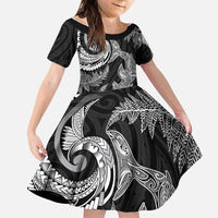 New Zealand Sea Animals with Maori Tribal Tattoo Family Matching Tank Maxi Dress and Hawaiian Shirt Shark Manta Ray with Silver Fern Black