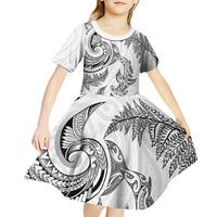 New Zealand Sea Animals with Maori Tribal Tattoo Kid Short Sleeve Dress Shark Manta Ray with Silver Fern White