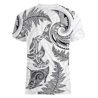 New Zealand Sea Animals with Maori Tribal Tattoo Women V-Neck T-Shirt Shark Manta Ray with Silver Fern White