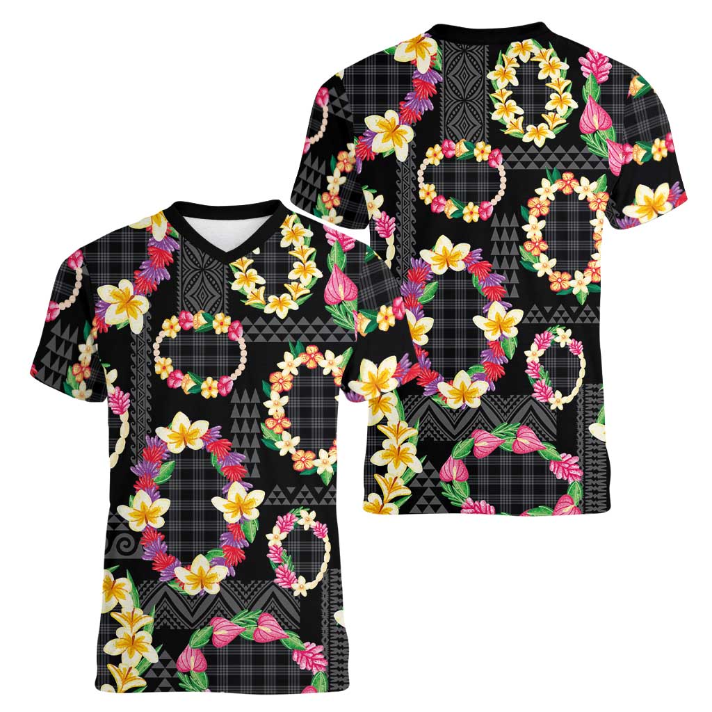 Hawaiian Kakau Tattoo Leis and Palaka Pattern Women V-Neck T-Shirt Traditional Aloha Tribal Black Color