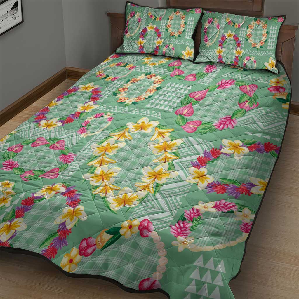 Hawaiian Leis Quilt Bed Set Kakau Tattoos and Palaka Pastel Green Color