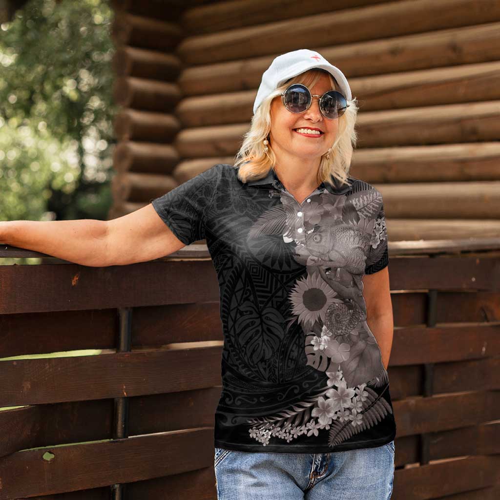 Hawaiian Tropical Plants and Chameleon Women Polo Shirt Polynesian Art Grayscale - Polynesian Pride