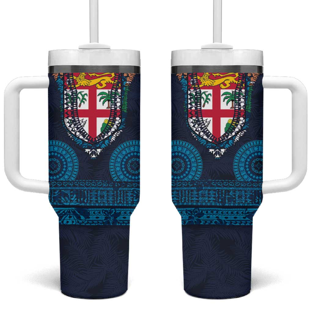 Fiji Coat of Arms Traditional Dashiki Tumbler With Handle Tapa Art and Palm Leaves Pattern Dark Navy Color - Polynesian Pride
