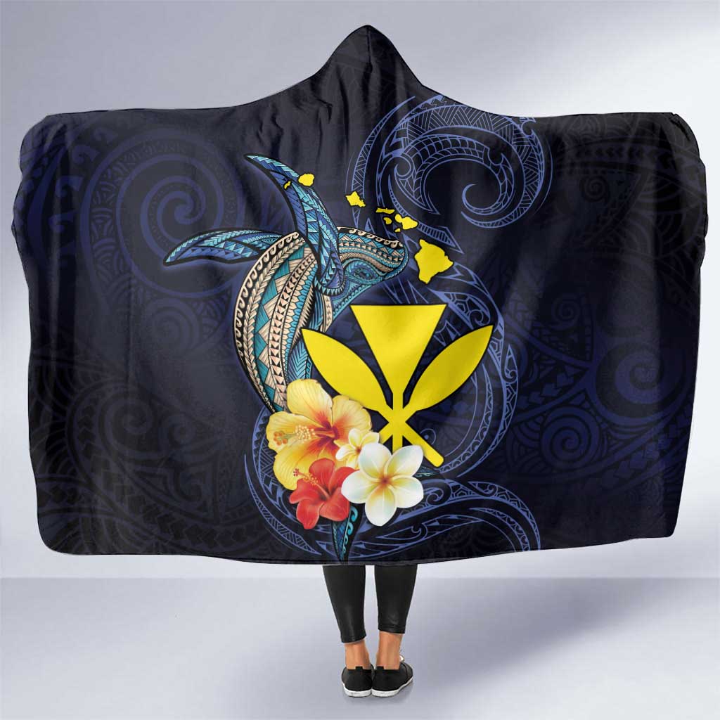 Hawaiian Whale and Kanaka Maoli Symbol Hooded Blanket Hibiscus with Hawaii Map and Polynesian Tattoo Deep Sea Color LT03 One Size Blue - Polynesian Pride