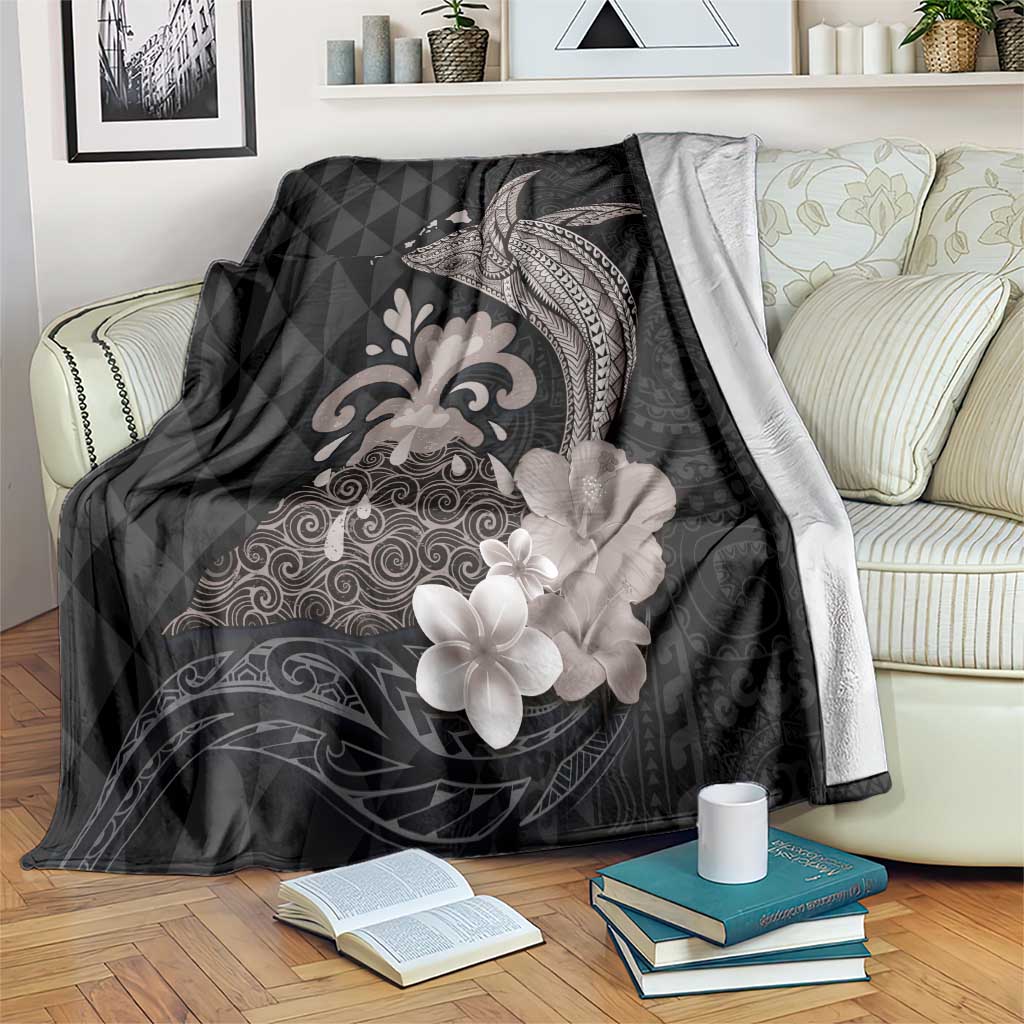 Hawaiian Whale and Volcanic Eruption Blanket Hibiscus and Kakau Pattern Grayscale Color LT03 Black - Polynesian Pride