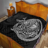 Hawaiian Whales Polynesian Art Motifs Quilt Black Color - Polynesian Pride