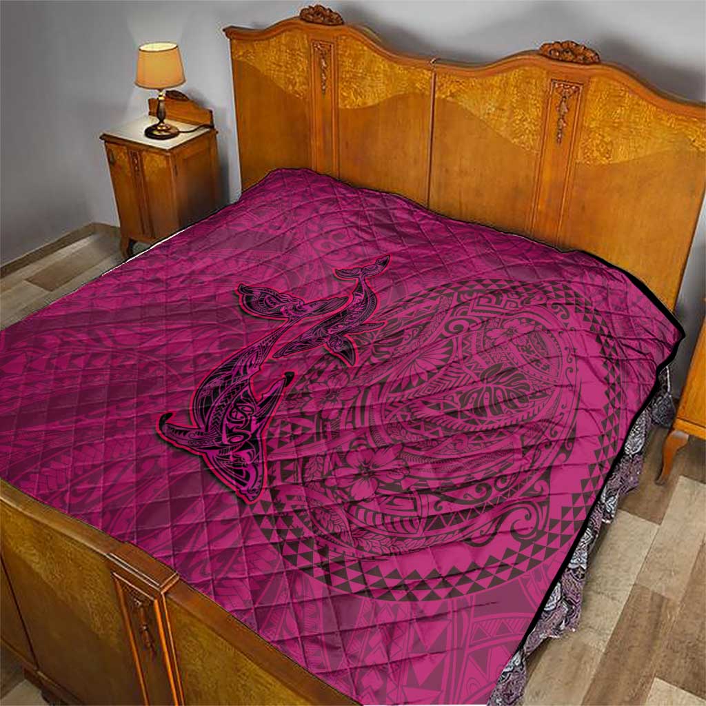Hawaiian Whales Polynesian Art Motifs Quilt Pink Color - Polynesian Pride