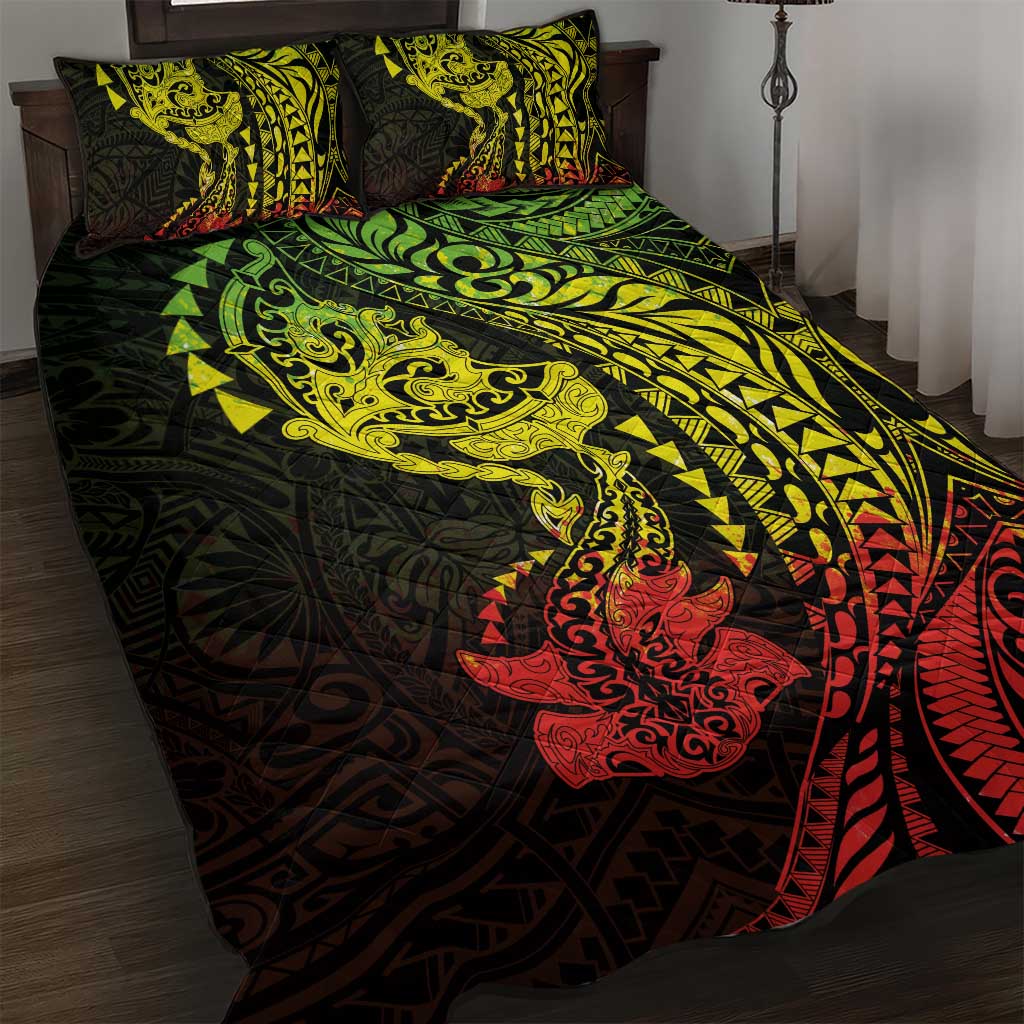Hawaiian Manta Ray and Hammerhead Shark Tribal Tattoo Quilt Bed Set with Polynesian Tribal Pattern Reggae Style