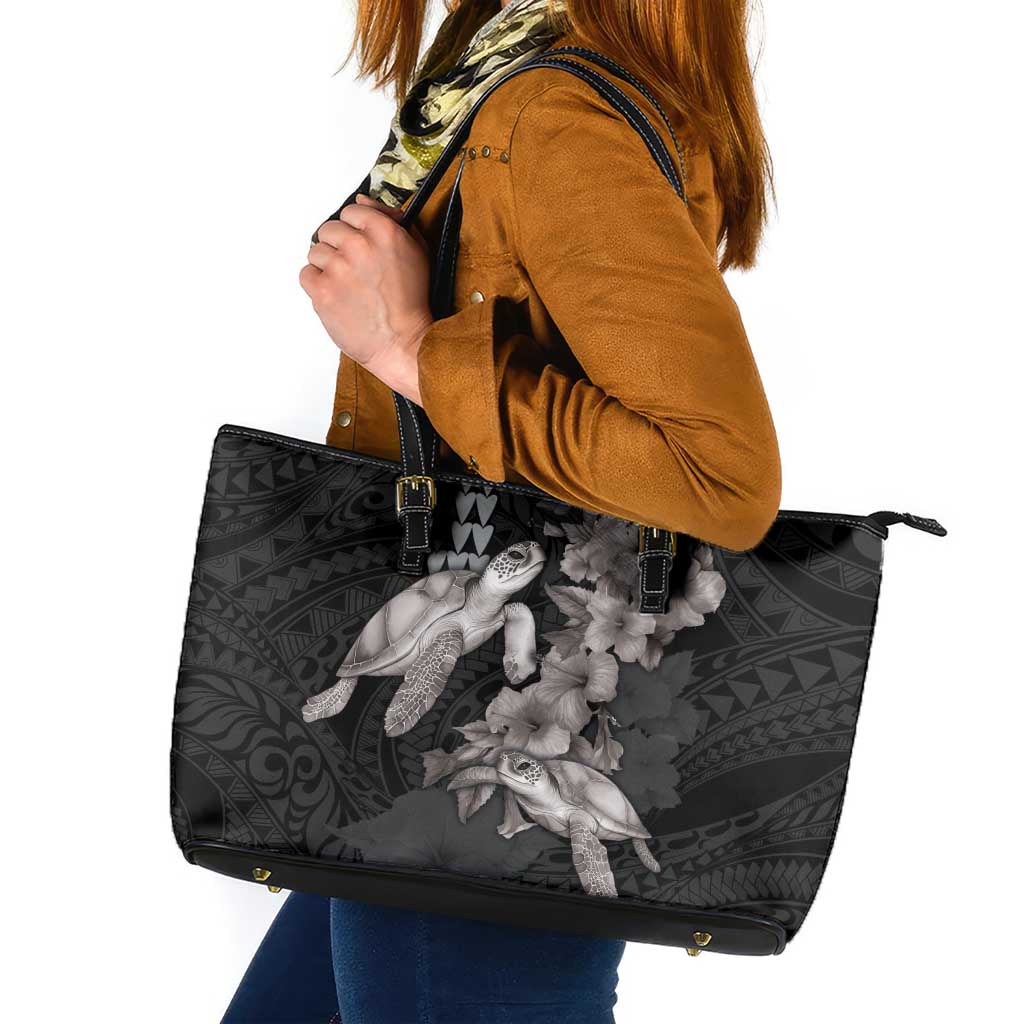 Hawaiian Turtle Love Couple Leather Tote Bag - Sweet Hibiscus and Kakau Pattern Grayscale Color LT03 Black - Polynesian Pride