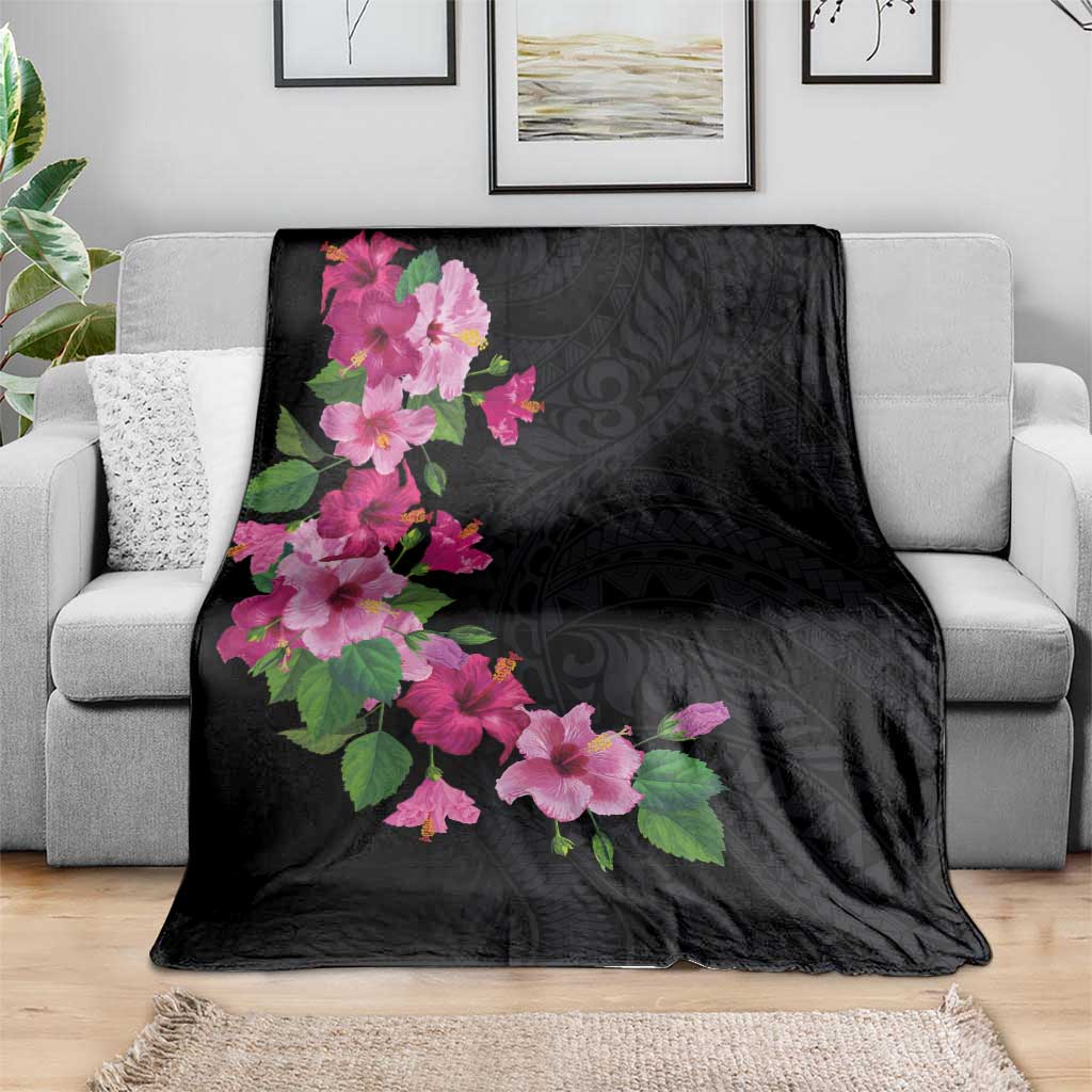 Hawaiian Hibiscus and Art Polynesian Tattoo Blanket Black Color