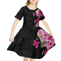 Hawaiian Hibiscus and Art Polynesian Tattoo Kid Short Sleeve Dress Black Color