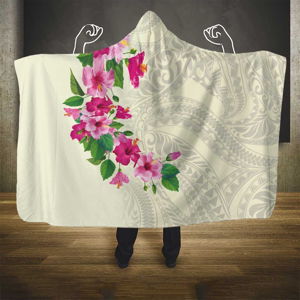 Hawaiian Hibiscus and Art Polynesian Tattoo Hooded Blanket Beige Color
