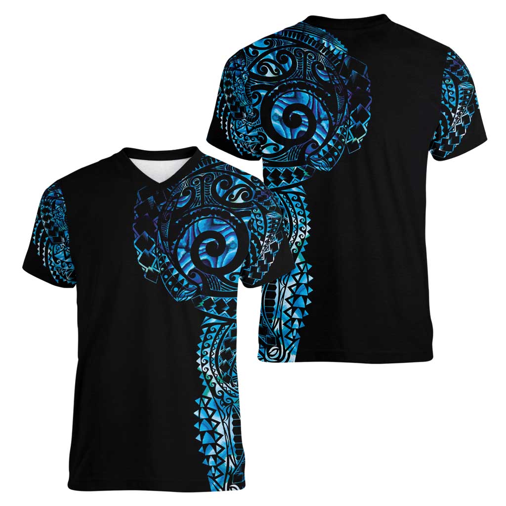 New Zealand Maori Koru Art Traditional Tattoo Women V-Neck T-Shirt Paua Shell