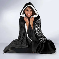 New Zealand Maori Koru Art Traditional Tattoo Hooded Blanket Simple Style