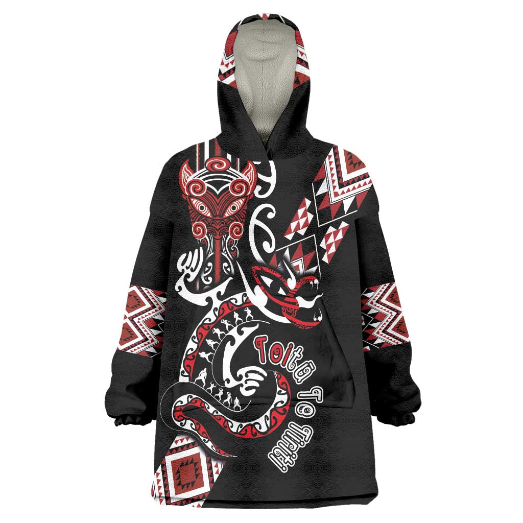 Aotearoa Toitu Te Tiriti-Honour the Treaty Wearable Blanket Hoodie Maori Taniwha Haka with Taniko and Tukutuku LT03 One Size Black - Polynesian Pride