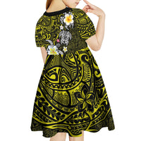 Hawaiian Turtle and Plumeria Kid Short Sleeve Dress Polynesian Tattoo and Tribal Elements Pattern Yellow Color