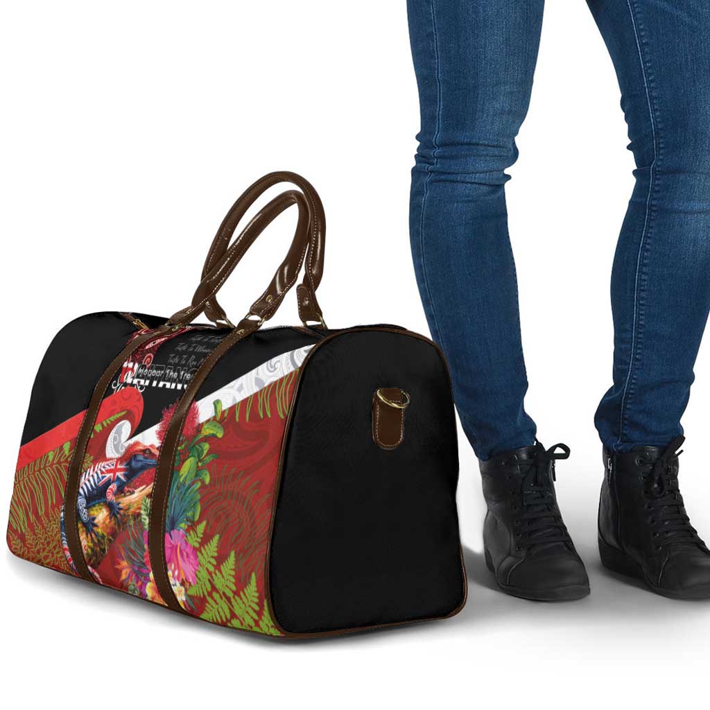 Aotearoa Toitu Te Tiriti Travel Bag Waitangi-Honour The Treaty NZ Tuatara and Plants