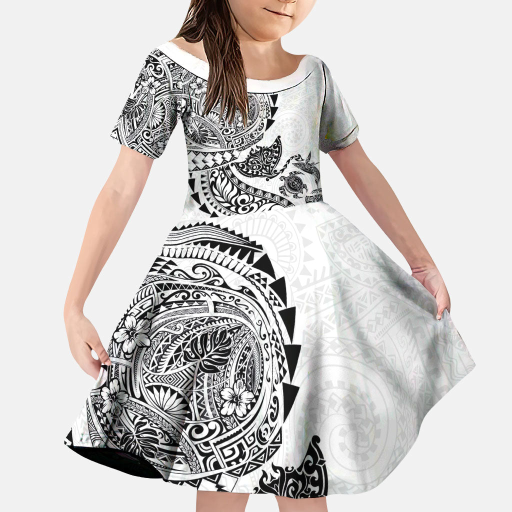 Hawaiian Kakau Tribal Sea Animals Tattoos Family Matching Off Shoulder Maxi Dress and Hawaiian Shirt White Color LT03 Daughter's Dress White - Polynesian Pride