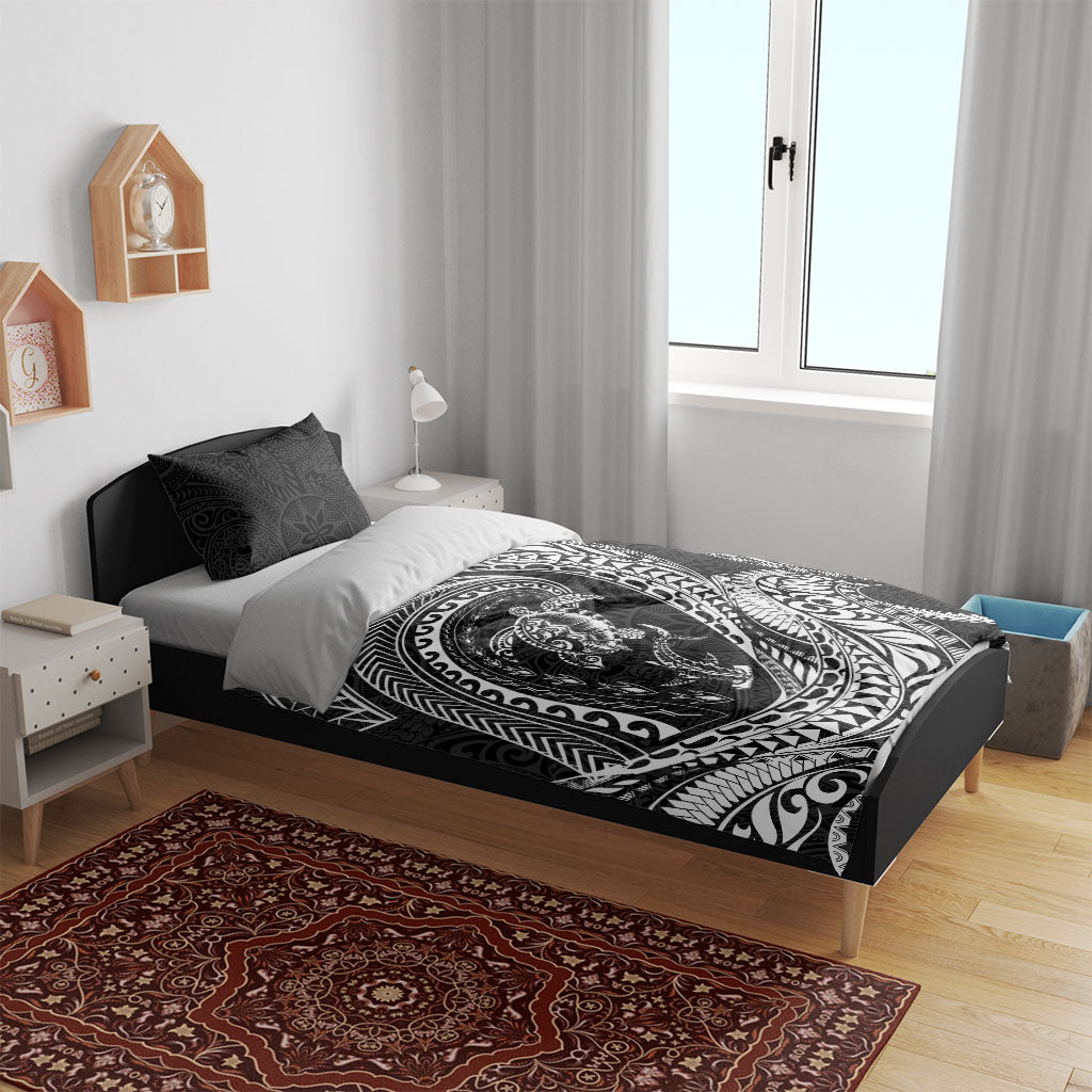 Hawaiian Turtle and Shark Bedding Set Kakau Tribal with Polynesian Pattern Black Color