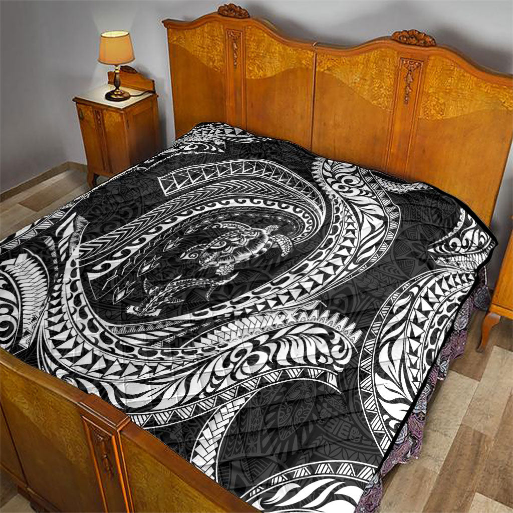 Hawaiian Turtle and Shark Quilt Kakau Tribal with Polynesian Pattern Black Color