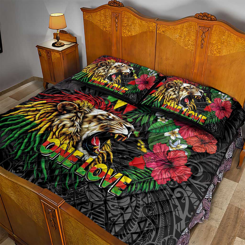 Hawaiian One Love Quilt Bed Set Reggae Lion Tropical Plants and Kakau with Tribal Pattern