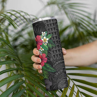 Hawaiian Tropical Plants Skinny Tumbler Kakau Tattoo and Polynesian Pattern Half Black Color