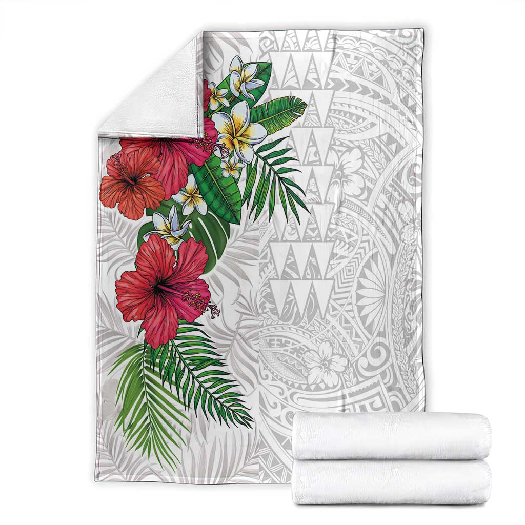 Hawaiian Tropical Plants Blanket Kakau Tattoo and Polynesian Pattern Half White Color