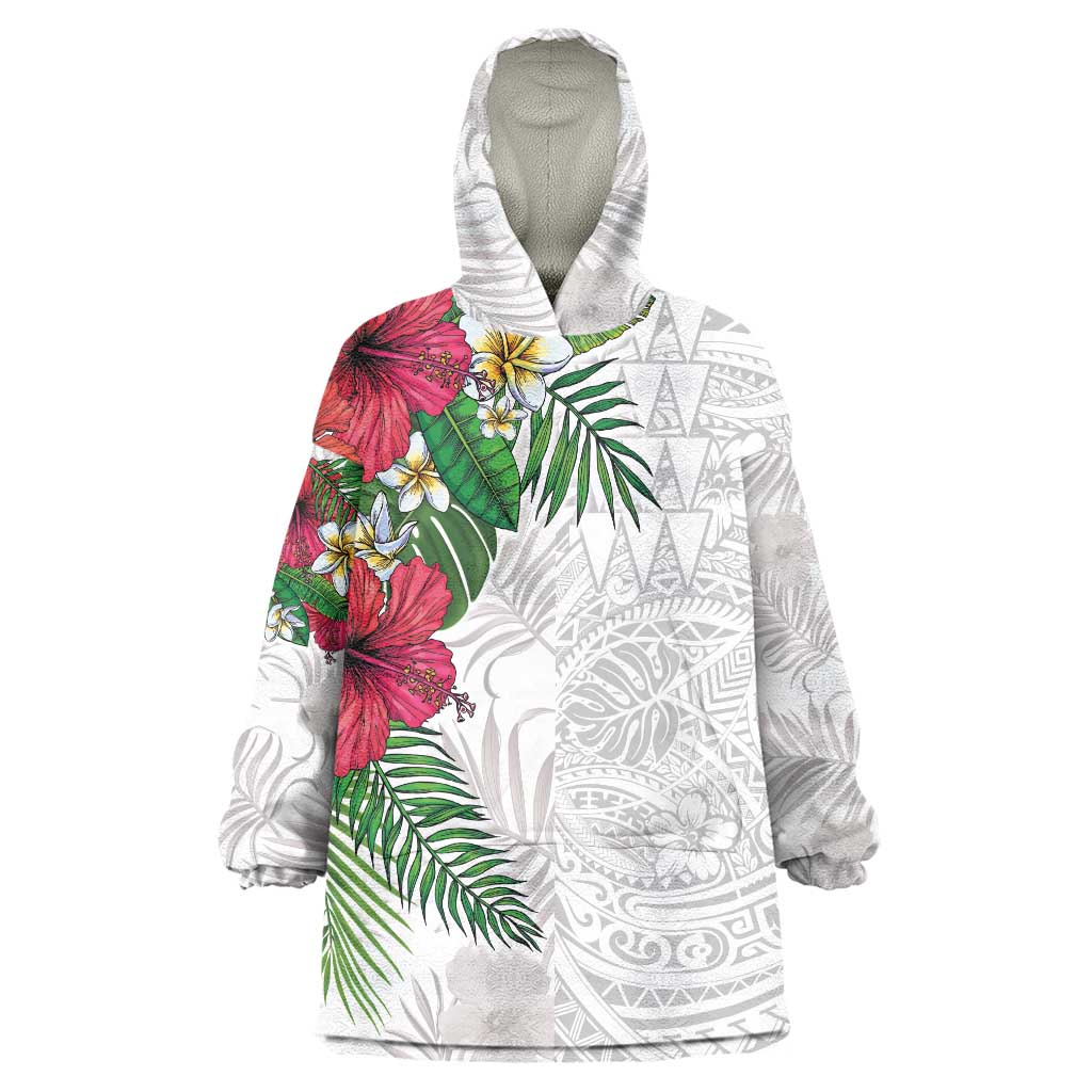 Hawaiian Tropical Plants Wearable Blanket Hoodie Kakau Tattoo and Polynesian Pattern Half White Color LT03 One Size White - Polynesian Pride