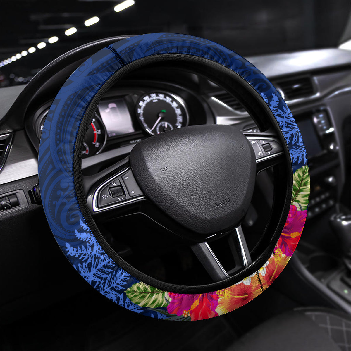 New Zealand Tuatara Steering Wheel Cover Silver Fern Hibiscus and Tribal Maori Pattern Blue Color