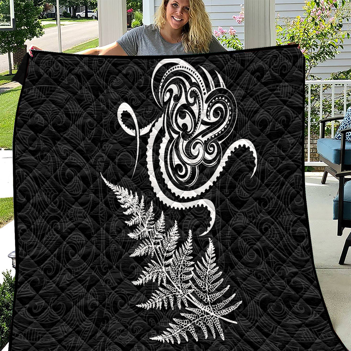 New Zealand Octopus Tattoo and Fern Quilt Maori Pattern LT03 Black - Polynesian Pride