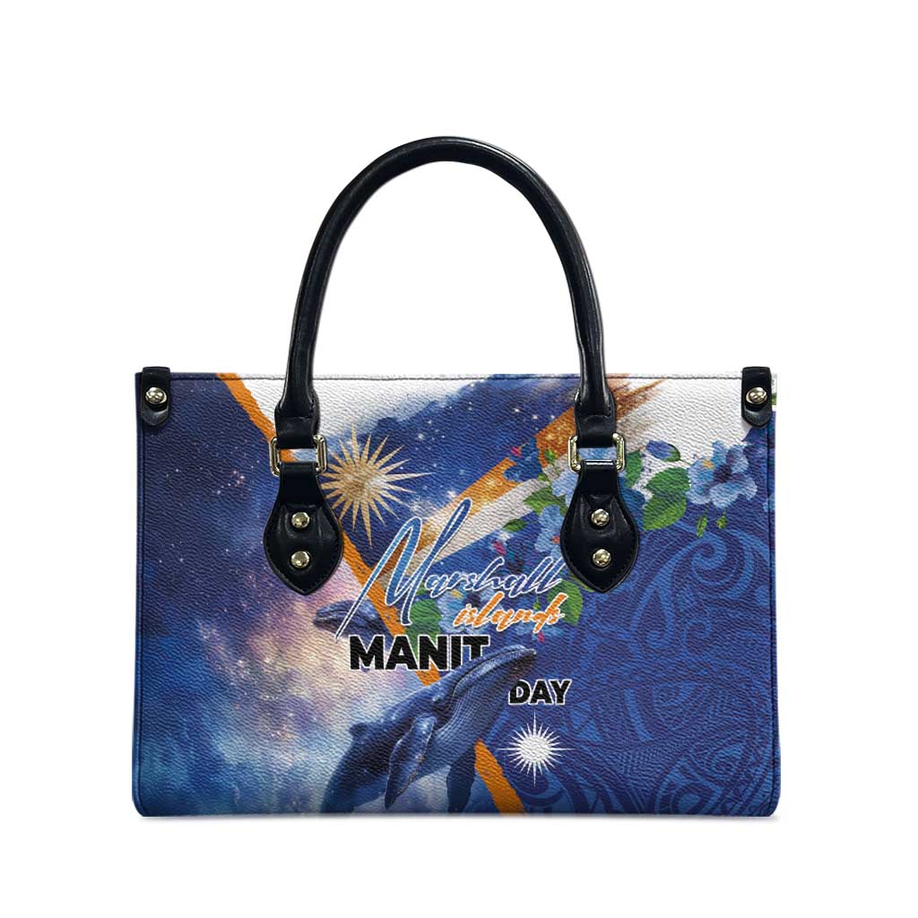 Marshall Islands Manit Day Leather Bag Grunge National Flag with Whales and Tribal Tattoos - Polynesian Pride