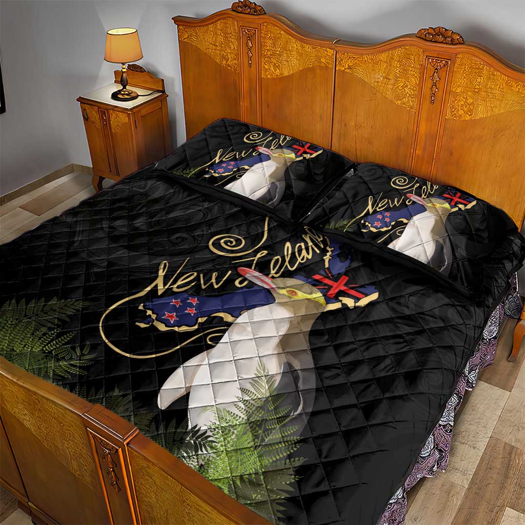 New Zealand Hoiho Quilt Bed Set Maori Art Tattoo and Silver Fern