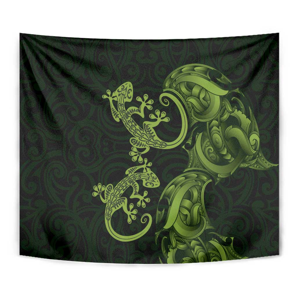 New Zealand Gecko Maori Art Tattoo Tapestry