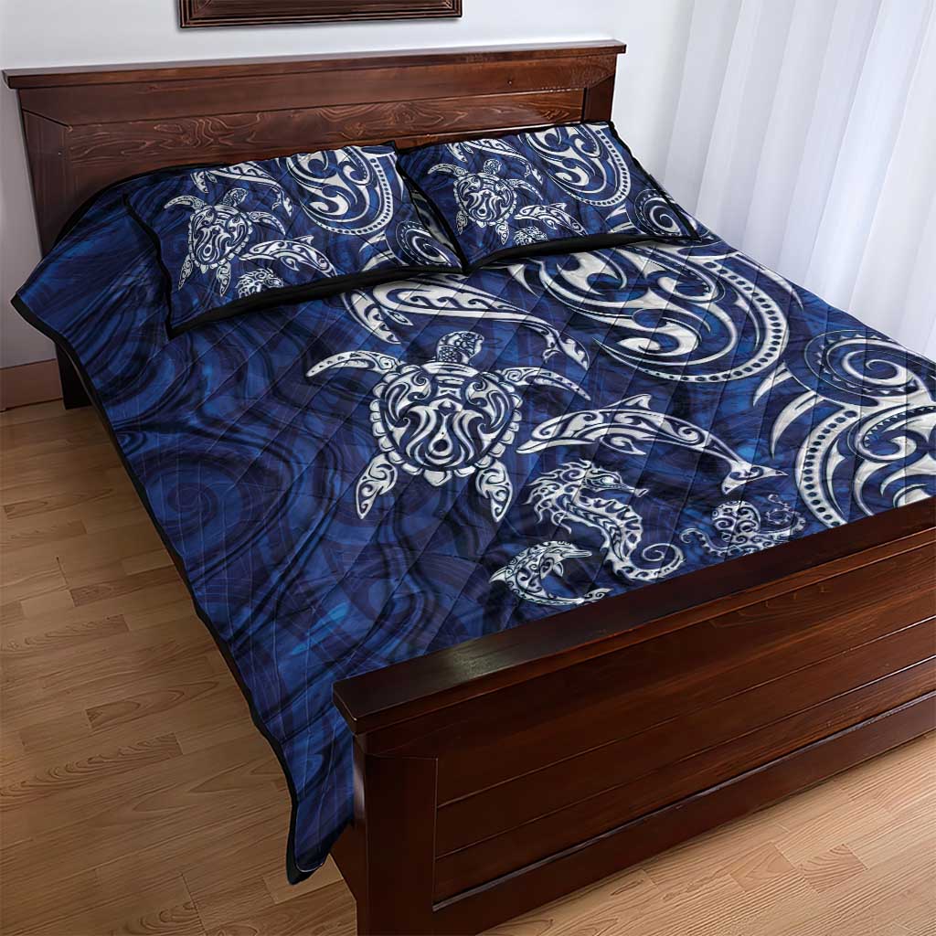 New Zealand Connecting with Seas Quilt Bed Set Maori Tribal and Sea Animals Tattoo - White Glass Style
